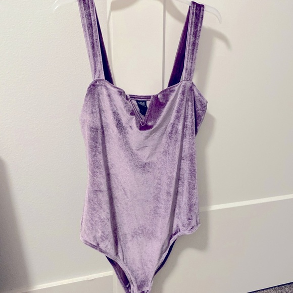 EUC [wild fable] Lavender Velvet V-Neck Tank Top Bodysuit Women’s Sz Small - Picture 5 of 14